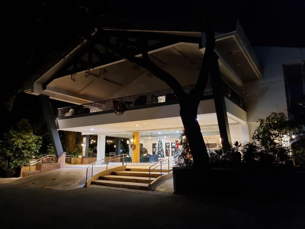 Momarco Forest Cove 타나이 외부 사진